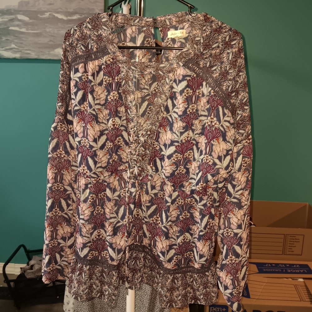 Skylar & Jade Floral Long Sleeve Blouse